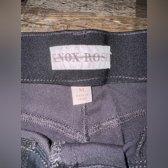 Knox Rose Black Camo Skinny Stretch Pants Jeggings- Women’s Medium - Picture 3 of 4